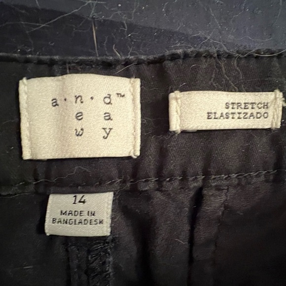 A New Day black shorts, all cotton, pockets, size 14. - Picture 10 of 10